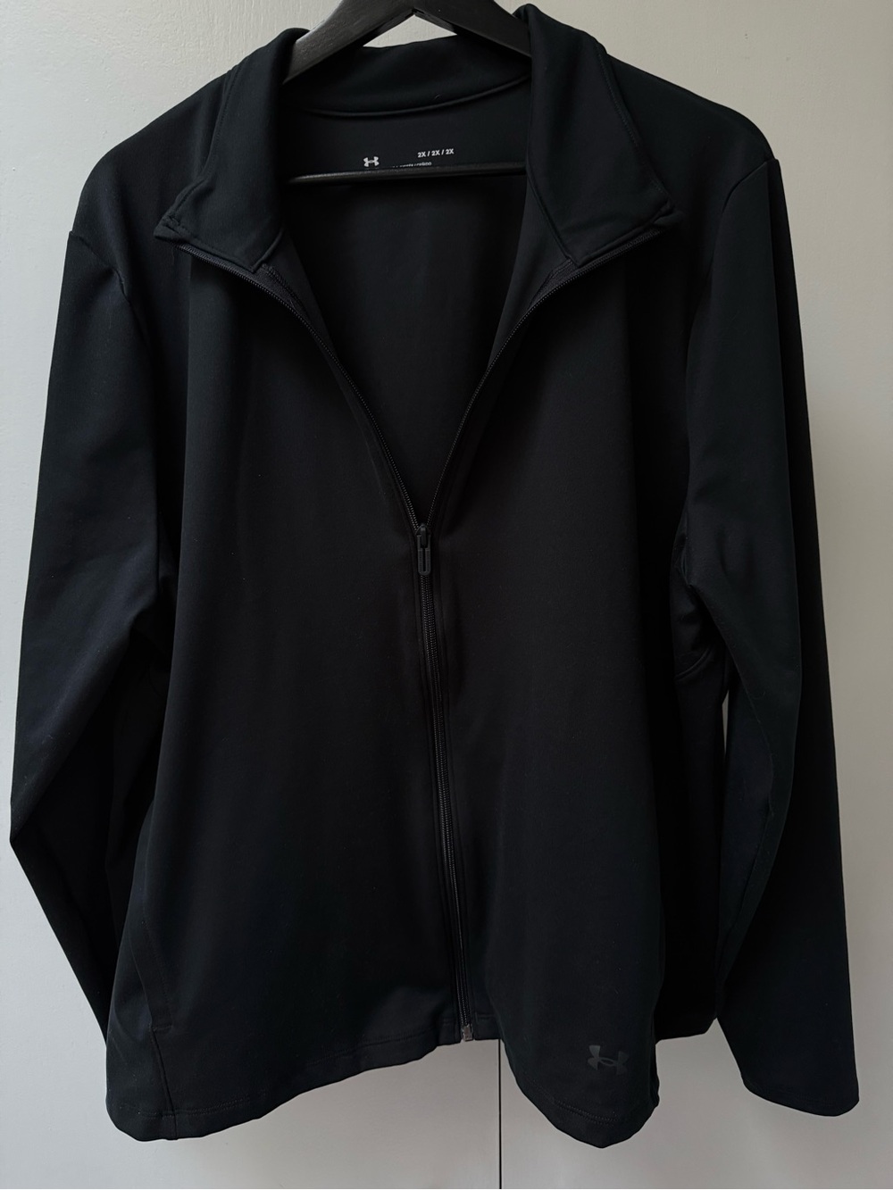 Under Armour Women's Black Full-Zip Jacket Size 2X